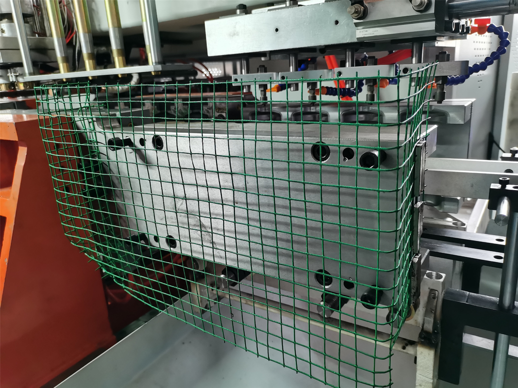 2 Layer Double Station Blow Molding Machine  PE Bottle Machine